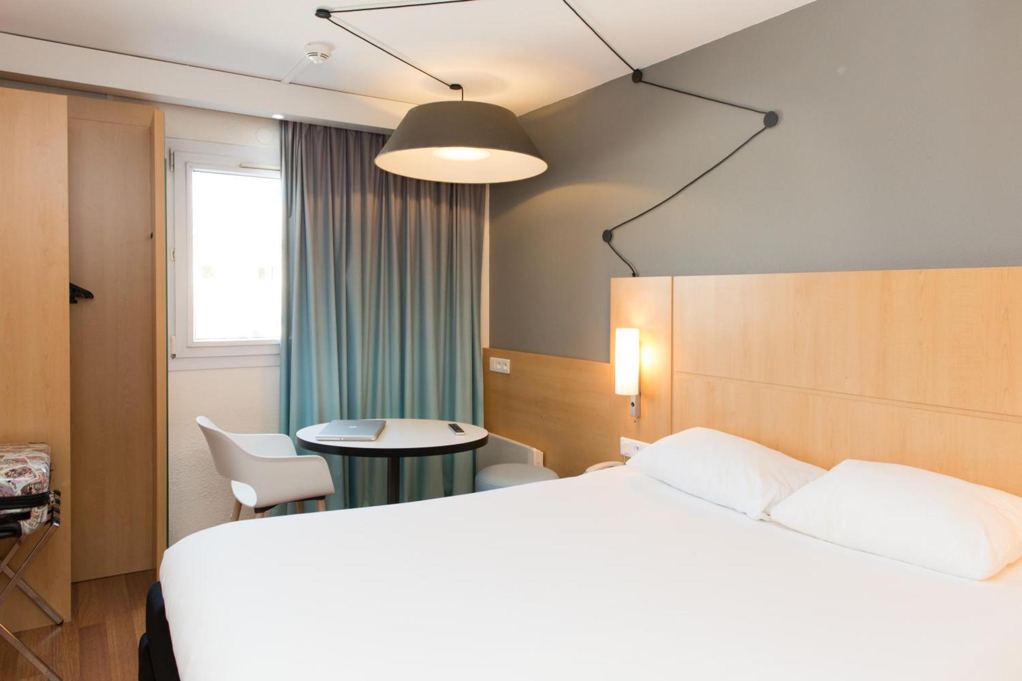 Hotel Ibis Sisteron Exteriér fotografie